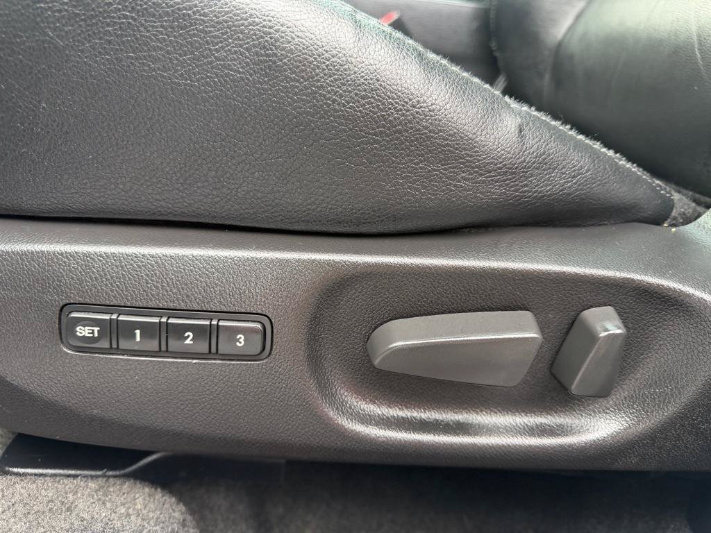 Used 2010 MAZDA MAZDA3 s Grand Touring FWD image 29