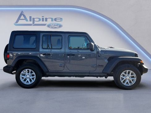 Used 2023 Jeep Wrangler Sport S image 6