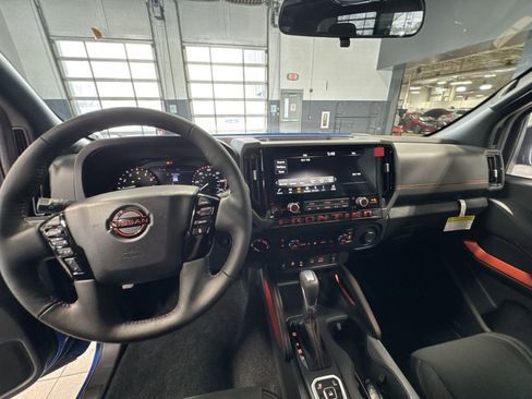 New 2026 Nissan Frontier PRO-4X w/ Pro-4x Convenience Package AWD/4WD image 29