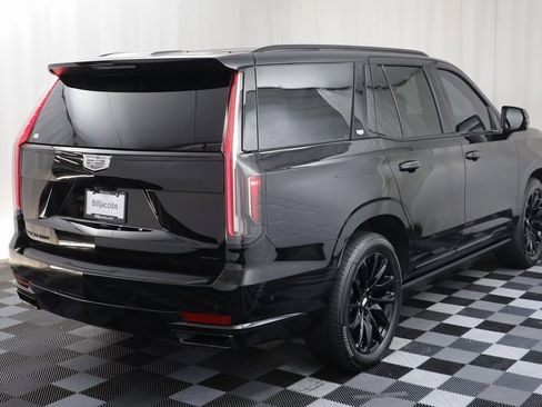 Used 2024 Cadillac Escalade Sport Platinum w/ LPO, ONYX Package image 23