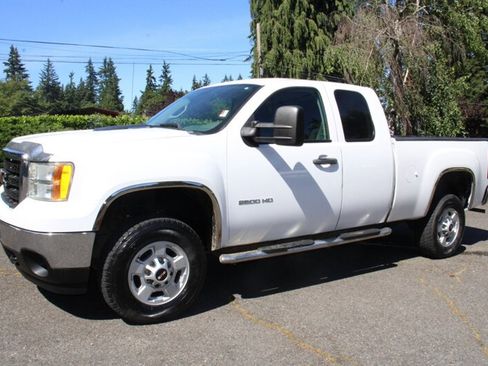 Used 2013 GMC Sierra 2500 4x4 Extended Cab image 1