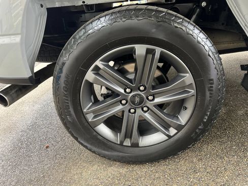 Used 2023 Ford F150 Lariat w/ Equipment Group 502A High AWD/4WD image 21