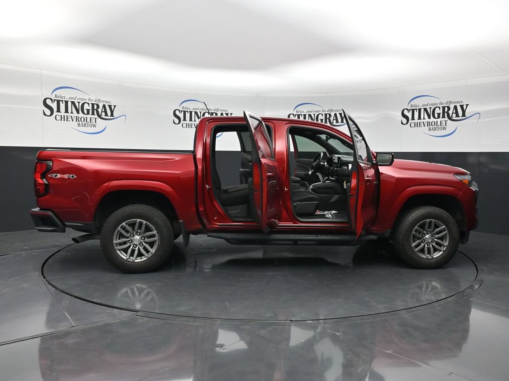 Used 2024 Chevrolet Colorado LT w/ LT Convenience Package II AWD/4WD image 39