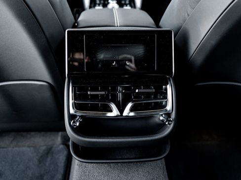 Used 2025 Bentley Flying Spur Speed image 30