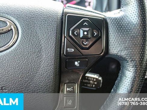 Used 2023 Toyota 4Runner TRD Off-Road Premium w/ Moonroof Package AWD/4WD image 29