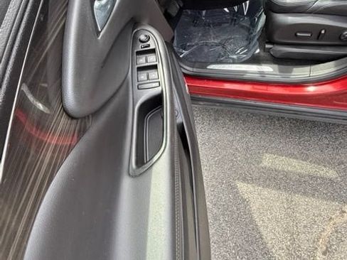 Used 2019 Buick Envision Premium w/ Driver Confidence Package AWD/4WD image 7