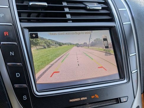 Used 2019 Lincoln Nautilus Reserve AWD/4WD image 38