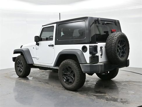 Used 2017 Jeep Wrangler Sport image 5