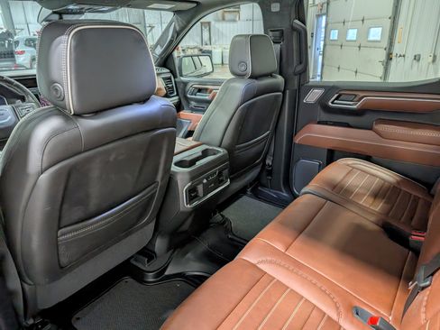 Used 2025 GMC Sierra 1500 Denali Ultimate AWD/4WD image 21