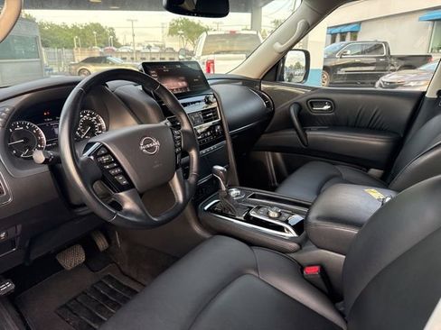 Used 2024 Nissan Armada SV AWD/4WD image 8