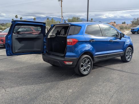 Used 2021 Ford EcoSport S image 4