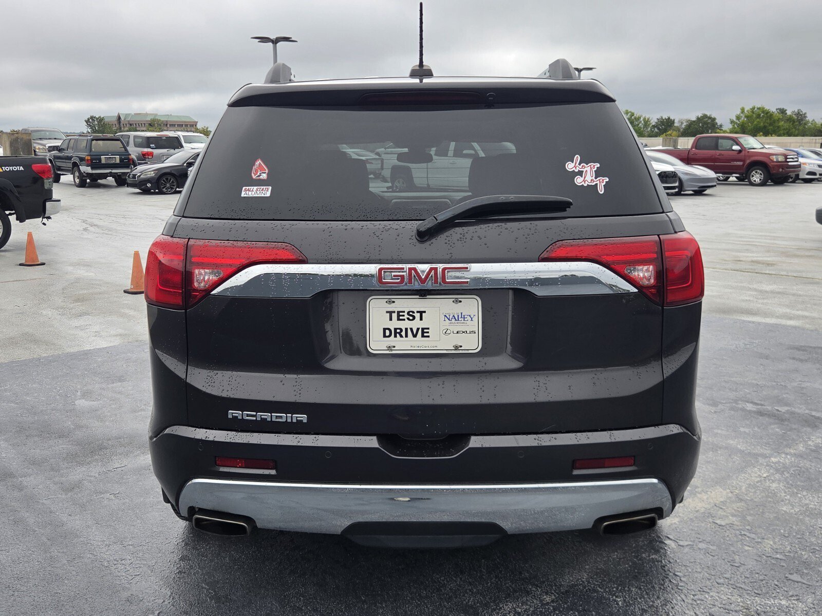 Used 2018 GMC Acadia Denali w/ Technology Package FWD image 4