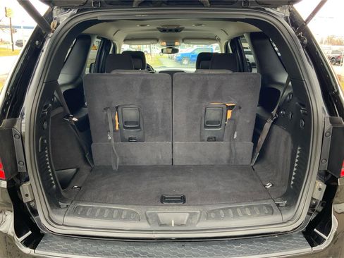 Used 2019 Dodge Durango SXT image 12