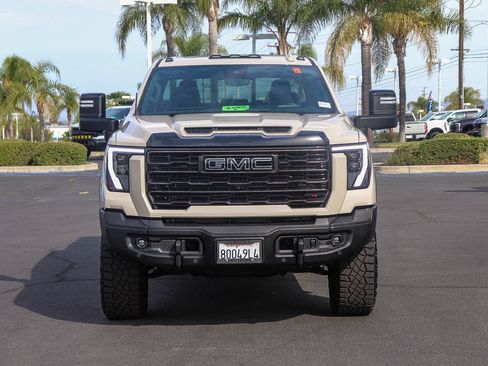 Used 2026 GMC Sierra 2500 AT4X w/ AT4X AEV Edition AWD/4WD image 2