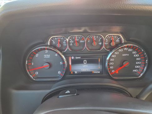 Used 2016 GMC Yukon XL SLE w/ Convenience Package RWD image 30