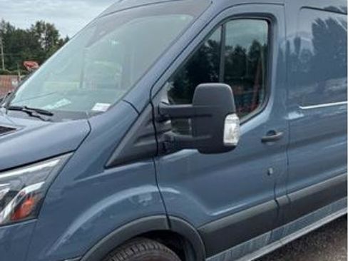 Used 2022 Ford Transit 250 148 High Roof Extended AWD w/ Parcel Delivery Package image 8