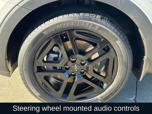 Used 2025 Kia Telluride SX Prestige X-Line image 5