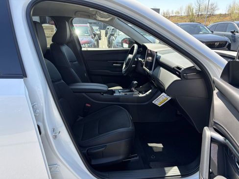 New 2026 MAZDA CX-5 Preferred AWD/4WD image 9
