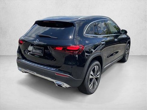 New 2025 Mercedes-Benz GLA 250 GLA 250 image 2