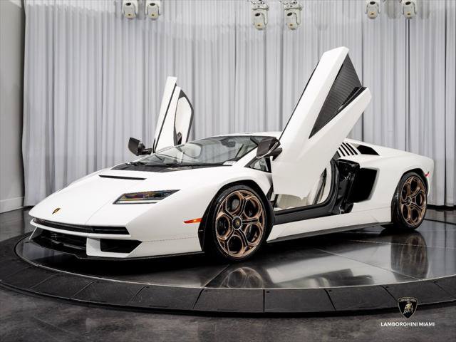 Used 2022 Lamborghini Aventador Countach AWD/4WD image 18