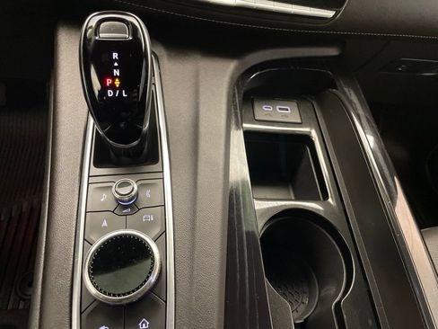 Used 2024 Cadillac Escalade Sport w/ LPO, ONYX Package AWD/4WD image 19