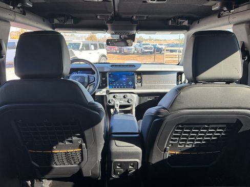 Certified 2023 Ford Bronco Badlands w/ Sasquatch Package image 26