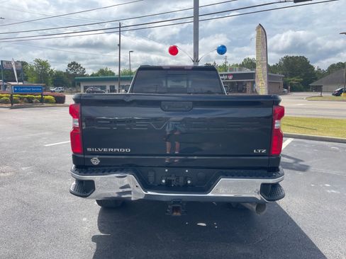 Used 2020 Chevrolet Silverado 2500 LTZ w/ LTZ Texas Edition AWD/4WD image 13