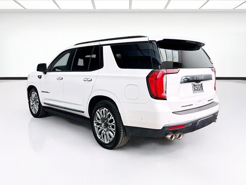 Used 2023 GMC Yukon Denali Ultimate AWD/4WD image 6