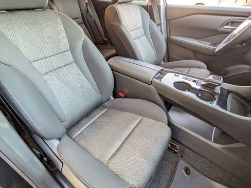New 2026 Nissan Rogue SV FWD image 32