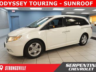 Used 2012 Honda Odyssey Touring image 1