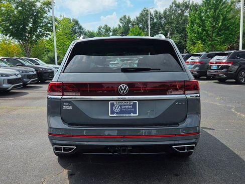 Used 2025 Volkswagen Atlas SEL Premium R-Line AWD/4WD image 5