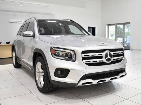 Used 2020 Mercedes-Benz GLB 250 4MATIC image 7