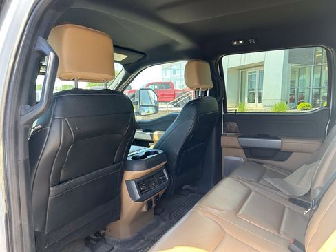 Used 2024 Ford F350 Lariat AWD/4WD image 11