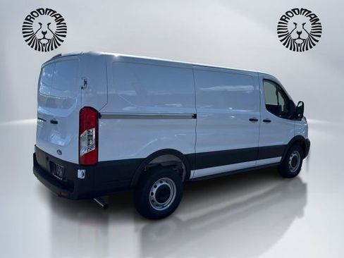 New 2026 Ford Transit 250 Low Roof RWD image 5
