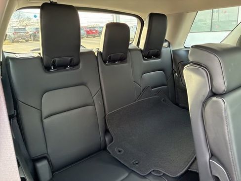 Used 2024 Nissan Pathfinder Platinum w/ Cargo Package image 30