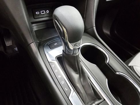 Used 2024 Chevrolet Equinox LS w/ LS Convenience Package AWD/4WD image 19