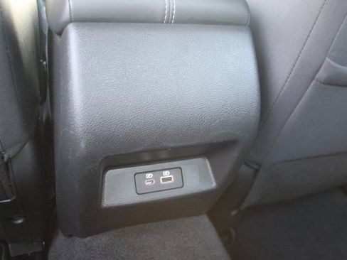 Used 2025 Nissan Altima 2.5 SV image 27