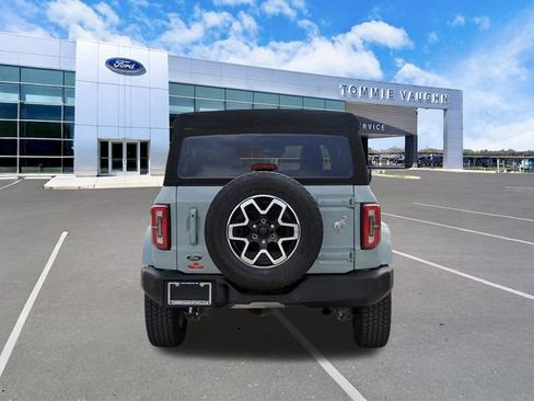 Used 2022 Ford Bronco Outer Banks image 3