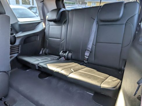 Used 2019 Chevrolet Tahoe LT image 34