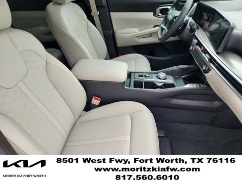 New 2026 Kia Sorento EX AWD/4WD image 10