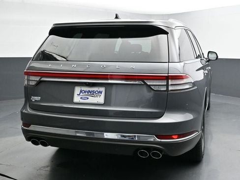 Used 2021 Lincoln Aviator Reserve w/ Elements Package Plus AWD/4WD image 10