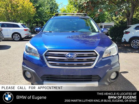 Used 2017 Subaru Outback 3.6R Touring AWD/4WD image 7
