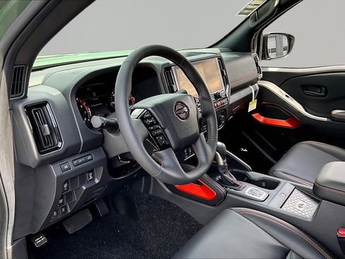 New 2026 Nissan Frontier PRO-4X AWD/4WD image 16