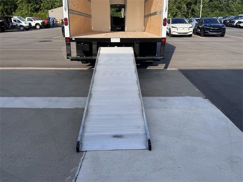 New 2026 Ford E-450 and Econoline 450 Super Duty w/ Power Equipment Group image 10