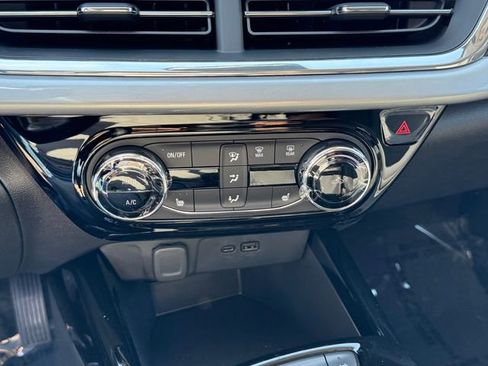 New 2026 Chevrolet Trax LT FWD image 16