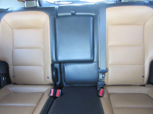 Used 2021 GMC Terrain SLT w/ LPO, Floor Liner Package image 20
