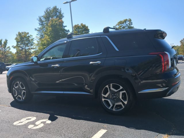 Used 2024 Hyundai Palisade Limited FWD image 6