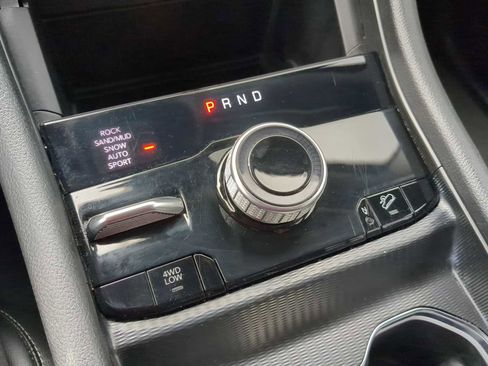 Used 2024 Jeep Grand Cherokee Limited 4xe image 22