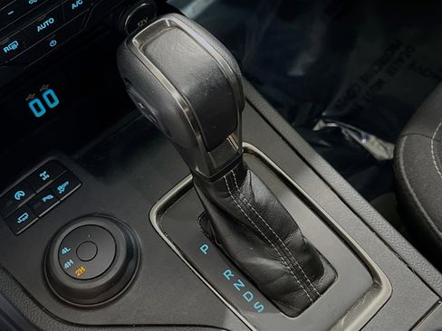 Used 2020 Ford Ranger XLT w/ Equipment Group 301A Mid image 13