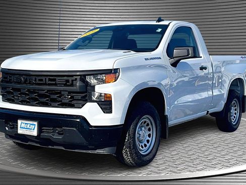 Used 2026 Chevrolet Silverado 1500 W/T w/ WT Value Package image 3